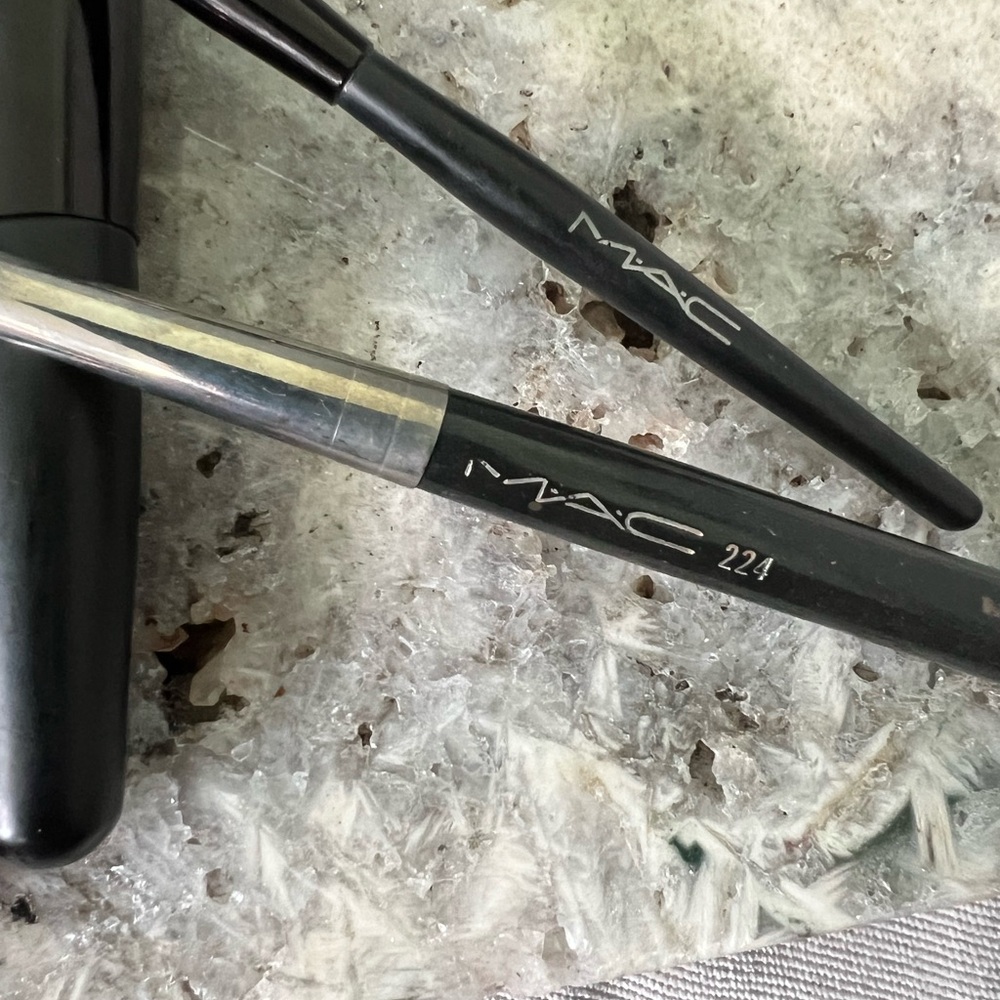 MAC MakeUp Brushes - Picture 3 of 6